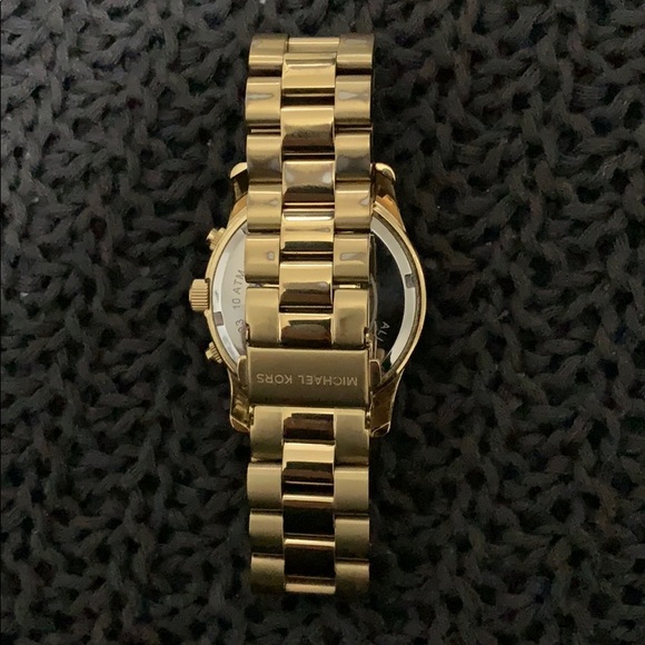 Michael Kors Gold Watch - Picture 2 of 4